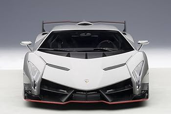 ラジコン　Lamborghini Veneno 1/18 スケール シルバー KYOSHO 09501GR Scale 1/18 | LAMBORGHINI VENENO 2013 GREY MET